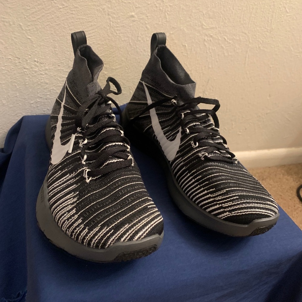 Nike Free Train flynit